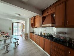 Golden Hill Estate (D19), Terrace #447273071
